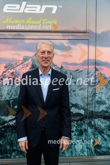  Jeffrey Tirman, glavni izvršni direktor, ElanIngemar Stenmark in Bojan Križaj ob 80 letnici Elana