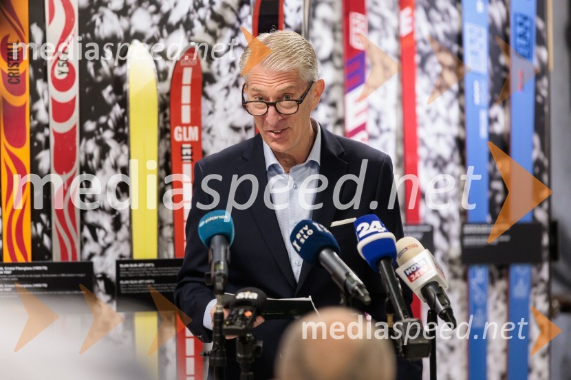  Jeffrey Tirman, glavni izvršni direktor, ElanIngemar Stenmark in Bojan Križaj ob 80 letnici Elana