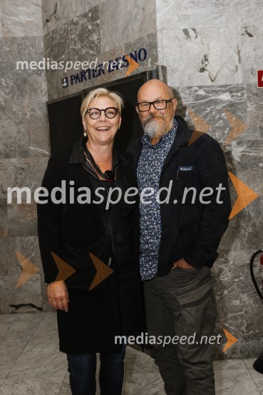  Neda R. Bric, umetniška svetovalka Go! 2025 in nekdanja direktorica SNG Nova Gorica;  ... Usje se je dalu, premiera SNG Nova Gorica