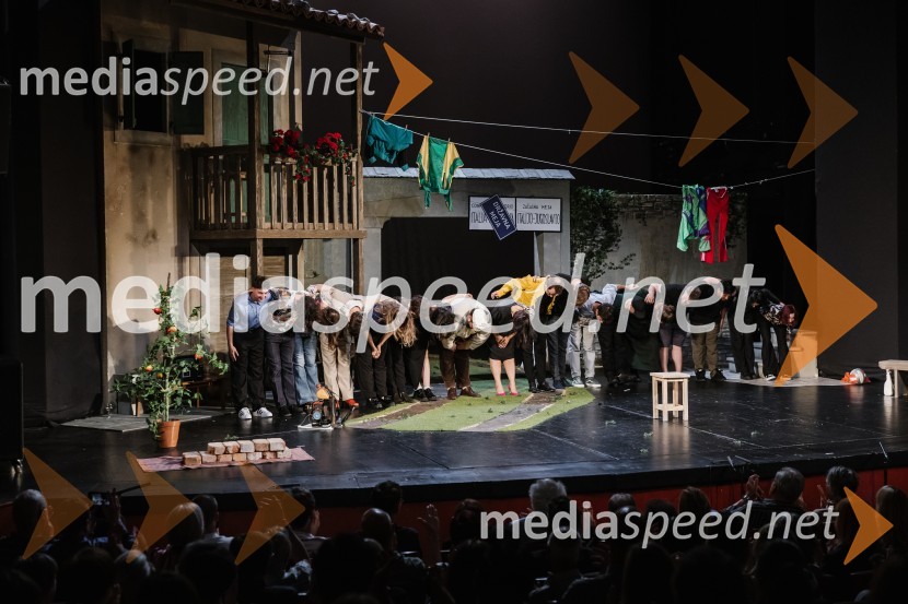 Usje se je dalu, premiera SNG Nova Gorica