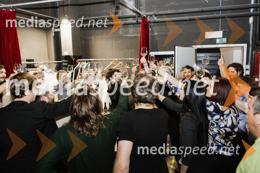 Usje se je dalu, premiera SNG Nova Gorica