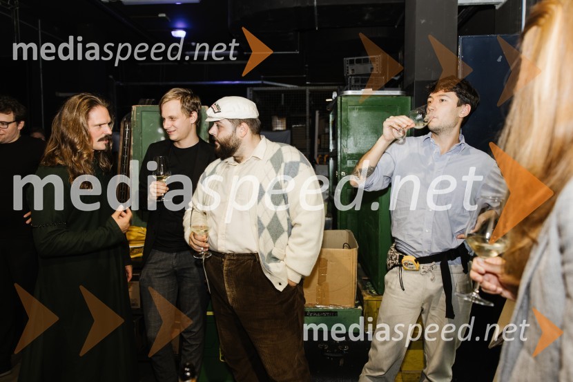 Usje se je dalu, premiera SNG Nova Gorica