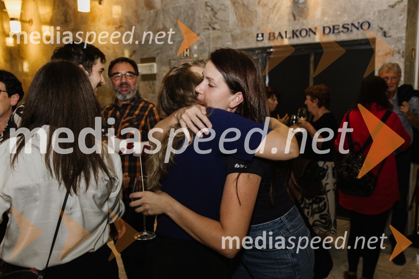 Usje se je dalu, premiera SNG Nova Gorica