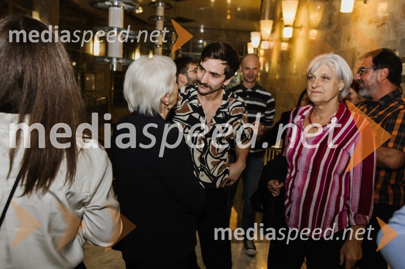  Borut PetrovićUsje se je dalu, premiera SNG Nova Gorica