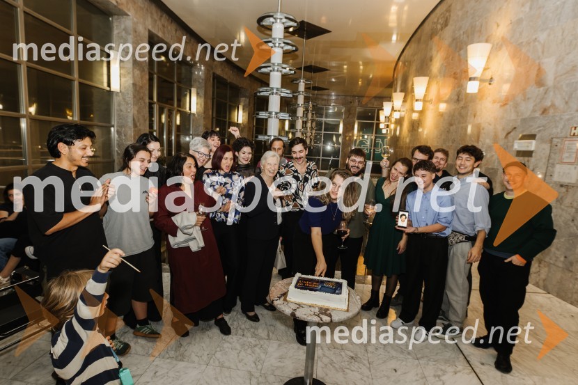 Usje se je dalu, premiera SNG Nova Gorica