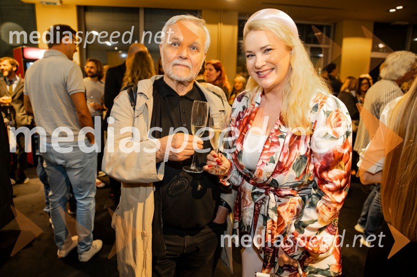  Niko Goršič, dramaturg in gledališki kritik;  Danica Lovenjak, novinarka, voditeljicaPremiera drame Osvajalec in podelitev Dnevnikove nagrade Jani Zupančič