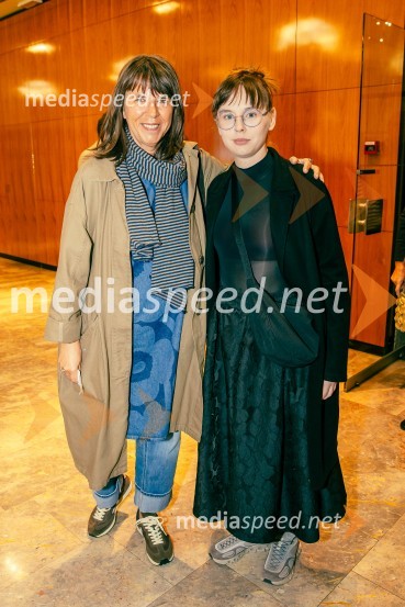  Barbara Rogelj, vodja humanističnega in kulturno-vzgojnega programa, Cankarjev dom;  ... Premiera drame Osvajalec in podelitev Dnevnikove nagrade Jani Zupančič