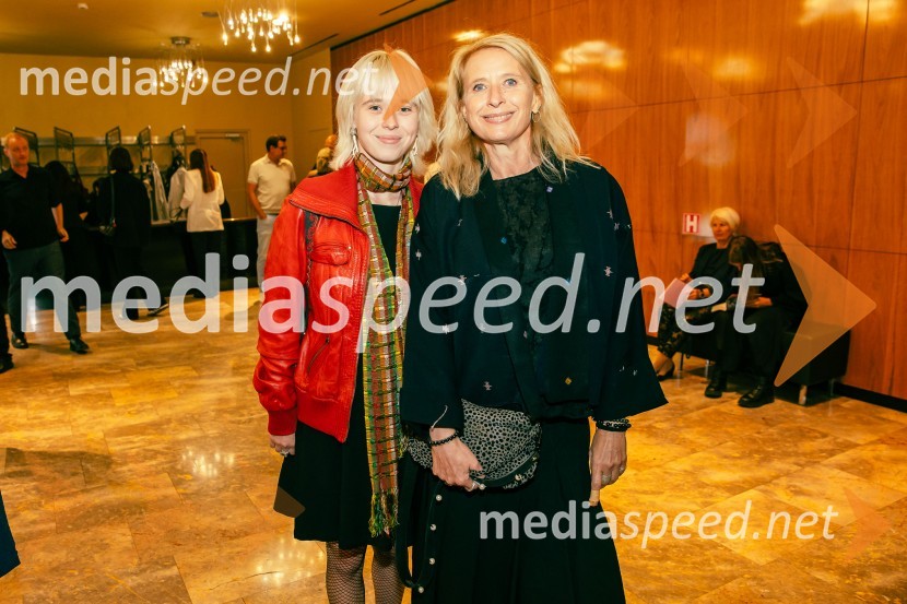  Lola Doma;  Tatjana Doma, dramaturginja SLG CeljePremiera drame Osvajalec in podelitev Dnevnikove nagrade Jani Zupančič
