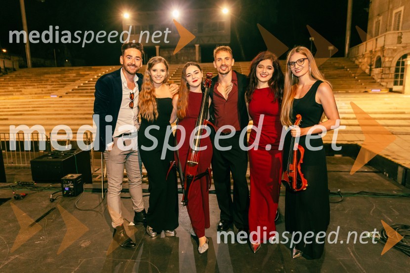  Samo Kozlevčar, glasbenik in podjetnik;  ... ;  ... ;  ... ;  ... ;  ... Žan Serčič - 15 let navdiha