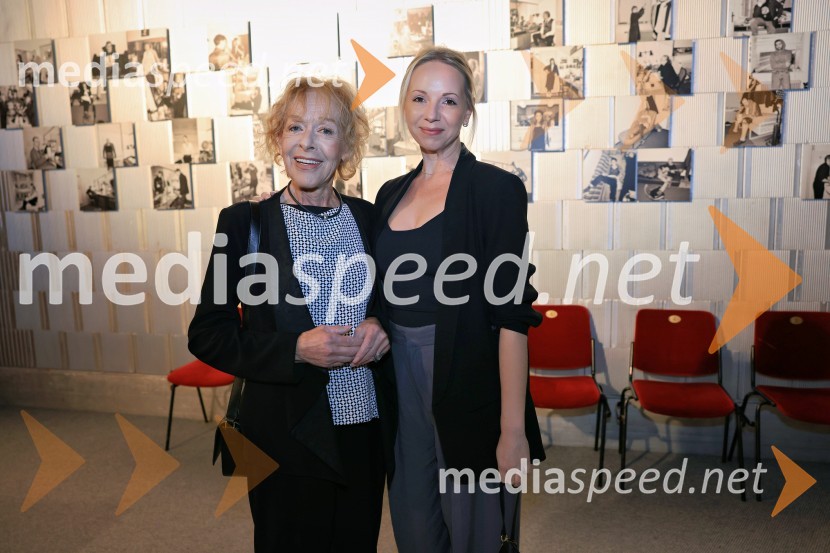  Milena  Zupančič, igralka;  ... Osvoboditev Skopja, premiera v SNG Drama Ljubljana