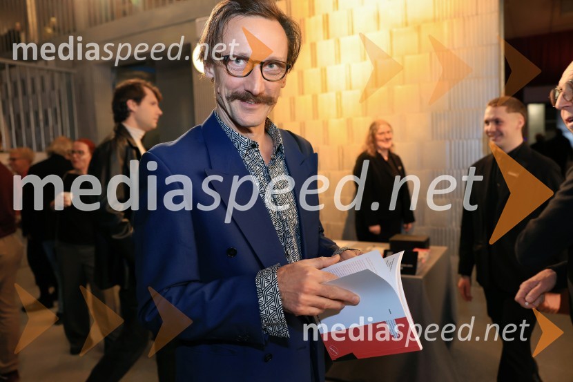  Marko  Mandić, igralecOsvoboditev Skopja, premiera v SNG Drama Ljubljana