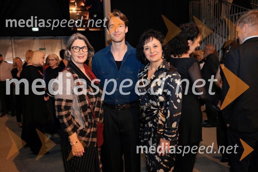  ... ;  ... ;  Lara Jankovič, igralkaOsvoboditev Skopja, premiera v SNG Drama Ljubljana