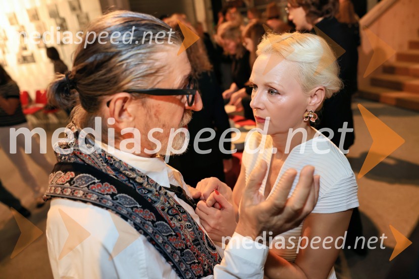  Leo Kulaš, kostumograf;  Polona  Juh, igralkaOsvoboditev Skopja, premiera v SNG Drama Ljubljana
