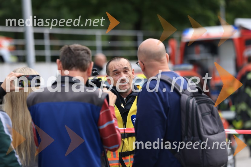  Boštjan Tertinek, vodja intevencij, PGD SmolnikPožar v Rušah, gorelo podjetje ECOM