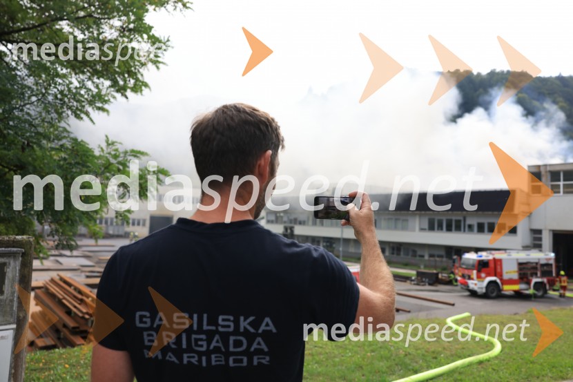 Požar v Rušah, gorelo podjetje ECOM