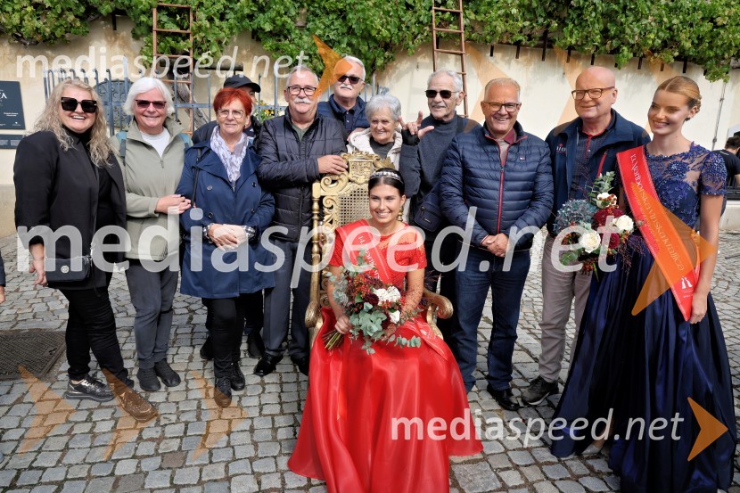 Svečana trgatev najstarejše trte 2025 in razglasitev vinske kraljice