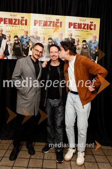  Alen Mastnak, stand up komik;  Alen Borišek, komik;  Dino Kapetanovič, stand up komikPenziči, medijska premiera predstave Vida Valiča
