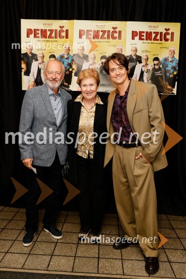  Iztok Valič, igralec;  Alenka Maher;  Domen Valič, igralecPenziči, medijska premiera predstave Vida Valiča