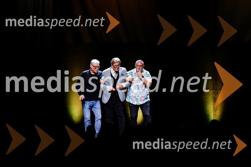  Boris Kobal, režiser, igralec;  Vinko Šimek, komik;  Boštjan Meglič - PeškaPenziči, medijska premiera predstave Vida Valiča