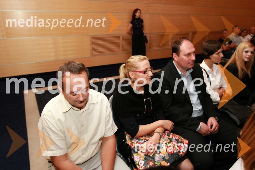 Obiskovalci15. obletnica poslovnega sistema Academia in svečana podelitev diplom Višje strokovne šole Academia