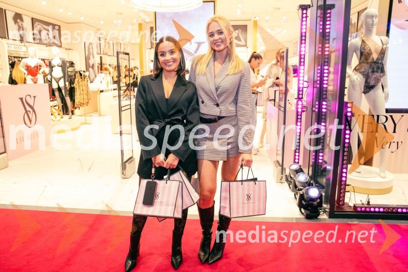  Anja Kolenc, make-up artistka;  Sara Vrečko, spletna vplivnicaVictoria's Secret odprla svojo prvo trgovino v Sloveniji