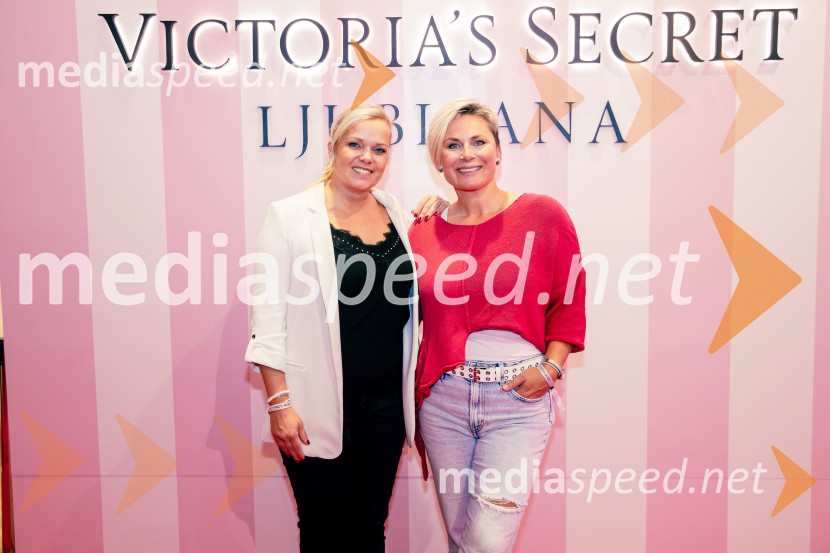  Špela Močnik;  Ana  Praznik, voditeljica, pevka BepopVictoria's Secret odprla svojo prvo trgovino v Sloveniji