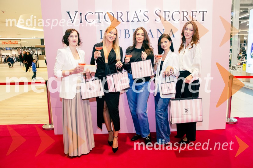  ... ;  Jasna Grbić;  ... ;  ... ;  Pika  Zrim, urednica spletnega portala citylife.si in modna vplivnicaVictoria's Secret odprla svojo prvo trgovino v Sloveniji