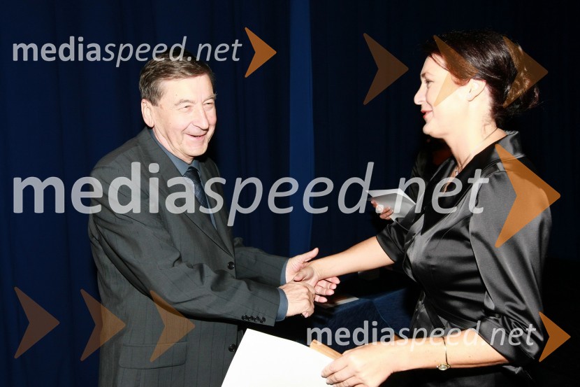 Jože Geršak, direktor Fakultete za komercialne in poslovne vede Celje in mag. Majda Kralj, direktorica poslovnega sistema Academia15. obletnica poslovnega sistema Academia in svečana podelitev diplom Višje strokovne šole Academia