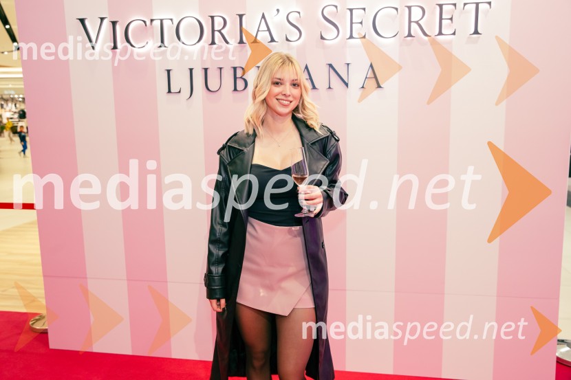  Lea  DautovičVictoria's Secret odprla svojo prvo trgovino v Sloveniji