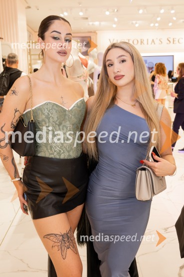  Gaja Prestor, pevka;  Urša KoserVictoria's Secret odprla svojo prvo trgovino v Sloveniji