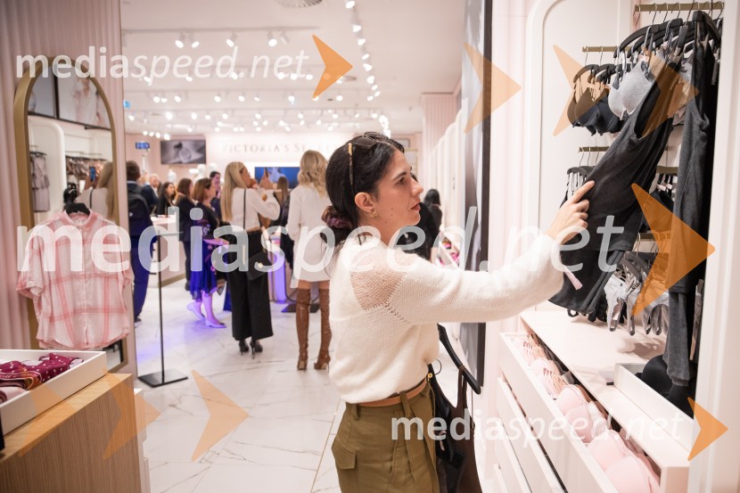  Tamara LampeVictoria's Secret odprla svojo prvo trgovino v Sloveniji