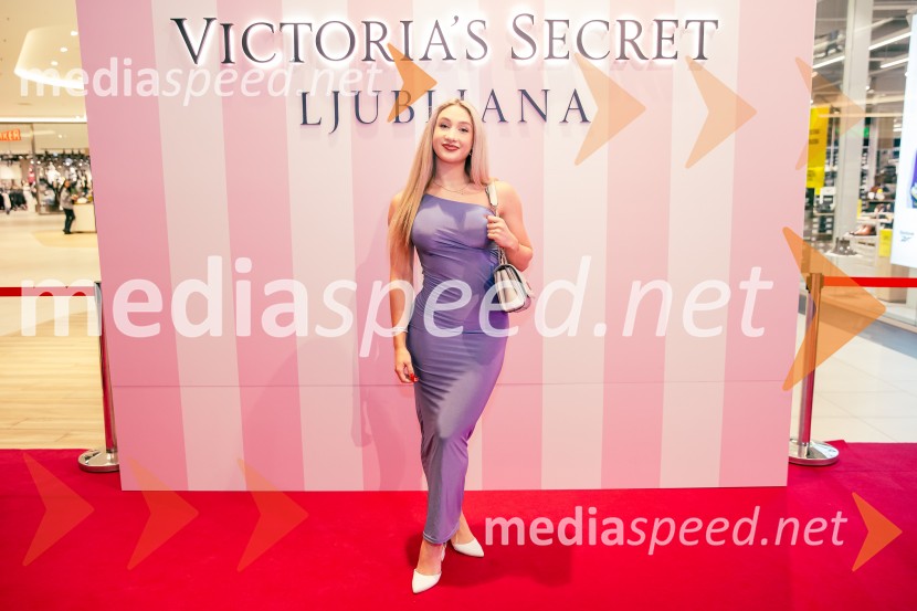  Urša KoserVictoria's Secret odprla svojo prvo trgovino v Sloveniji