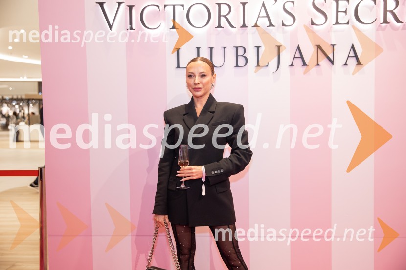 Victoria's Secret odprla svojo prvo trgovino v Sloveniji