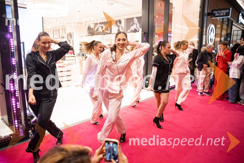 Victoria's Secret odprla svojo prvo trgovino v Sloveniji