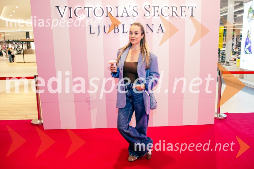  Katarina Benček, social media influencerka, avtorica knjigeVictoria's Secret odprla svojo prvo trgovino v Sloveniji