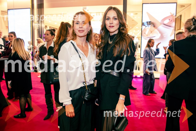  ... ;  Eva Ahačevčič Pakiž, blogerka, modna novinarkaVictoria's Secret odprla svojo prvo trgovino v Sloveniji