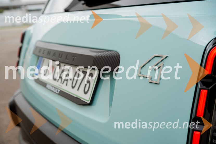 Slovenska predstavitev Renault 4 E-tech