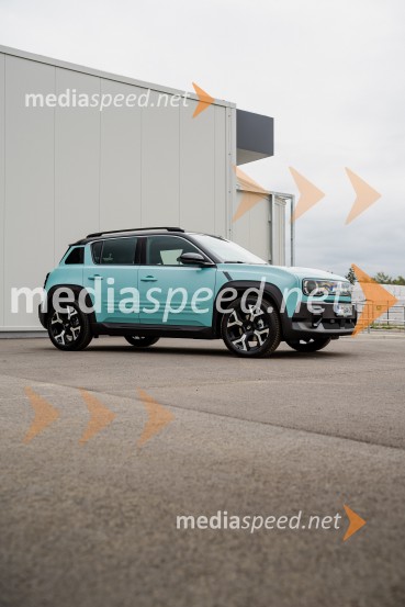 Slovenska predstavitev Renault 4 E-tech