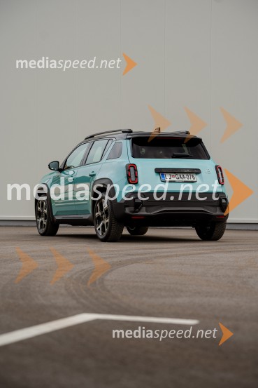 Slovenska predstavitev Renault 4 E-tech