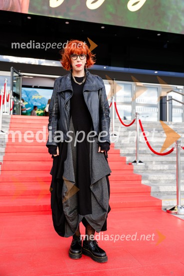 Takšno je življenje, predpremiera nadaljevanke