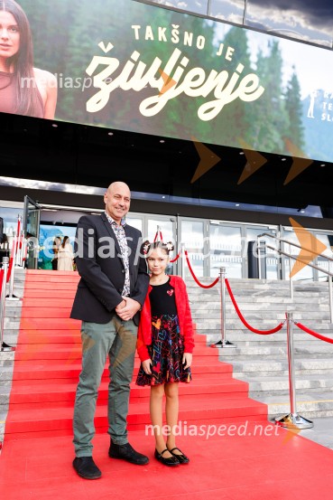 Takšno je življenje, predpremiera nadaljevanke