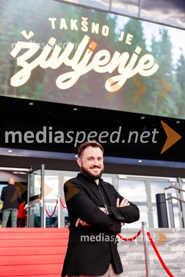  Sandi Morel, voditeljTakšno je življenje, predpremiera nadaljevanke