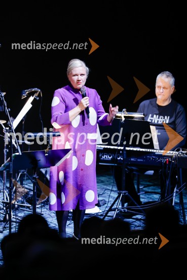 Takšno je življenje, predpremiera nadaljevanke