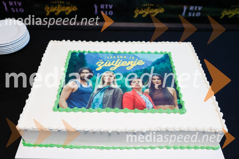 Takšno je življenje, predpremiera nadaljevanke