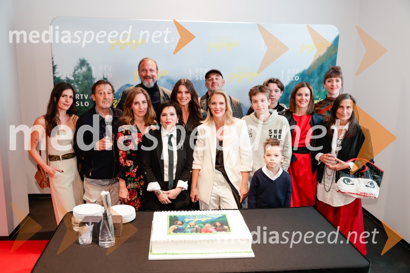 Takšno je življenje, predpremiera nadaljevanke