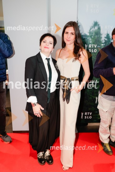  Vesna  Slapar, igralka;  Sandra	 Debelak, igralkaTakšno je življenje, predpremiera nadaljevanke