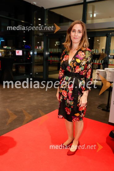  Maja Prettner, filmska režiserkaTakšno je življenje, predpremiera nadaljevanke