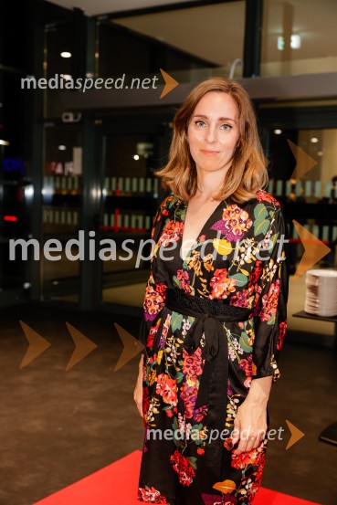  Maja Prettner, filmska režiserkaTakšno je življenje, predpremiera nadaljevanke