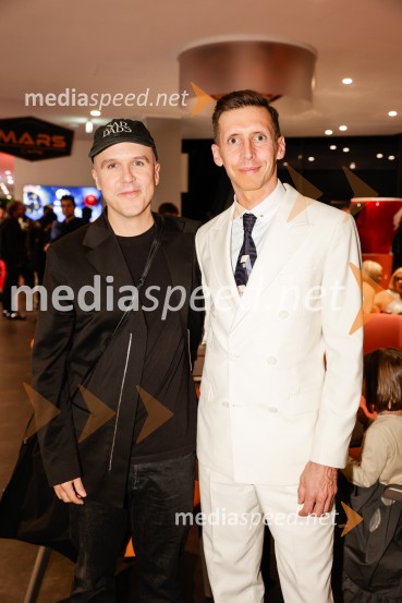  Nejc Gazvoda, filmski režiser in pisatelj;  ... Takšno je življenje, predpremiera nadaljevanke