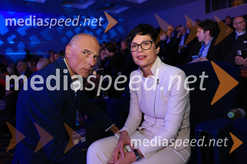 mag. Iztok Seljak, predsednik, Združenje Manager;  Marta Kos Marko, evropska komisarkaManagerski kongres 2025, prvi dan